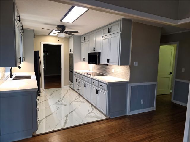 5800 Mount Rockwood Circle, Waco, TX 76710