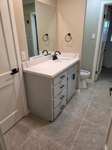 5800 Mount Rockwood Circle, Waco, TX 76710