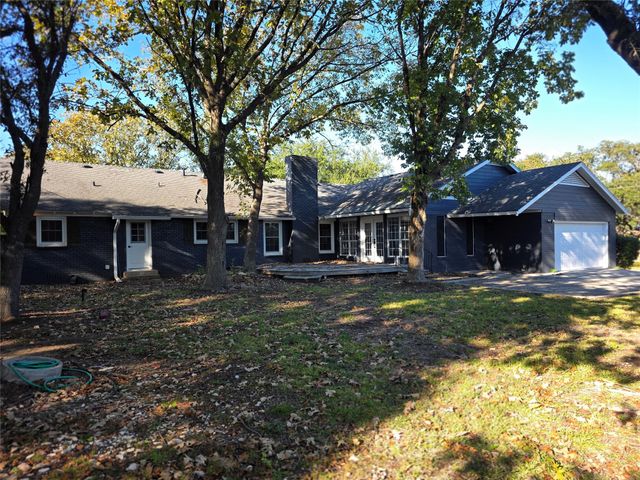 5800 Mount Rockwood Circle, Waco, TX 76710