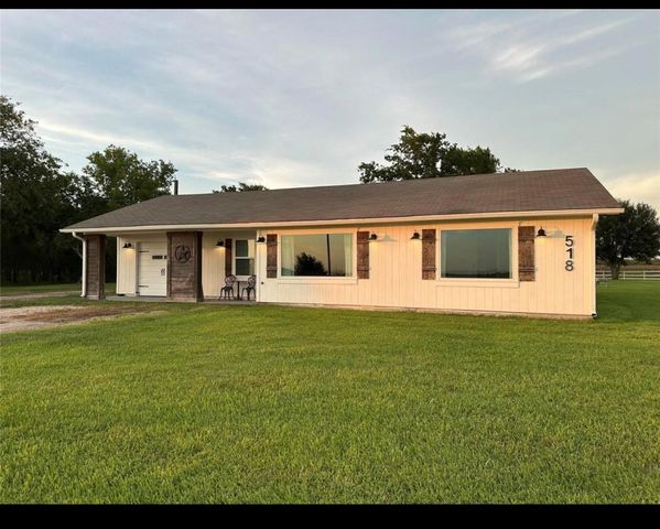 518 Anton Stade Rd B, Rosenberg, TX 77471
