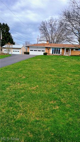 335 Walker Drive, Zanesville, OH 43701