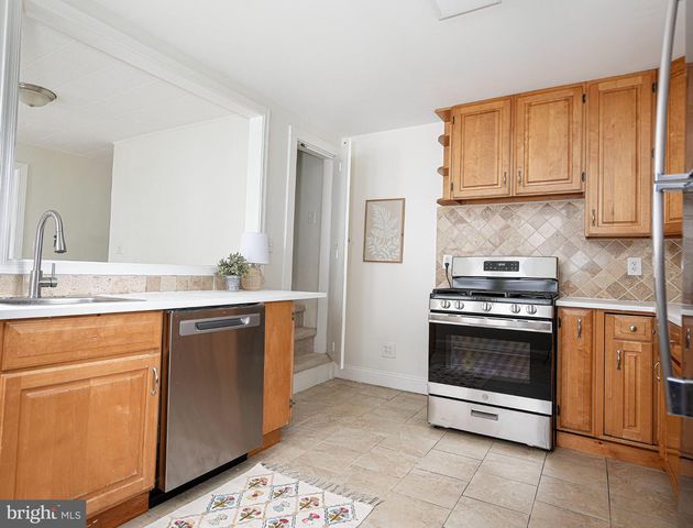 30 FULLERTON HEIGHTS AVE, Baltimore, MD 21236
