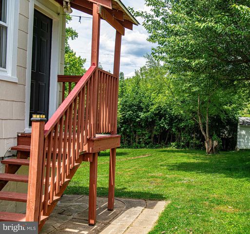 30 FULLERTON HEIGHTS AVE, Baltimore, MD 21236