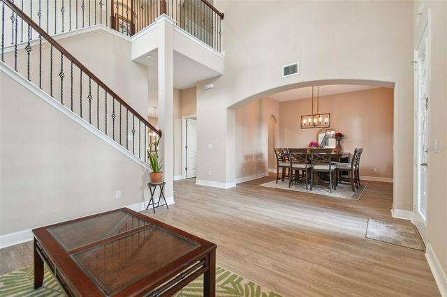 2566 LAKE MANOR DRIVE, Land O Lakes, FL 34639