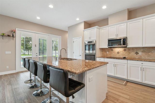 2566 LAKE MANOR DRIVE, Land O Lakes, FL 34639