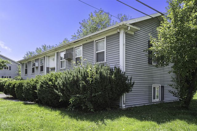 1710 E G Avenue, Kalamazoo, MI 49004