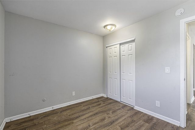 1710 E G Avenue, Kalamazoo, MI 49004