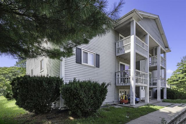 1710 E G Avenue, Kalamazoo, MI 49004