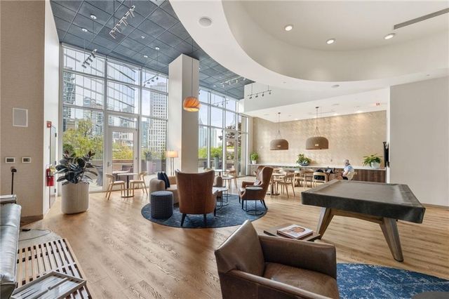 1080 Peachtree Street NE 1904, Atlanta, GA 30309