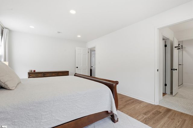 402 Foxcroft Road, Greenville, SC 29615