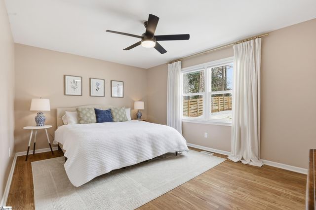 402 Foxcroft Road, Greenville, SC 29615