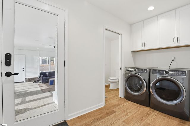 402 Foxcroft Road, Greenville, SC 29615