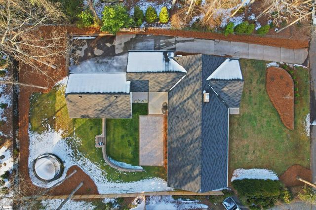 402 Foxcroft Road, Greenville, SC 29615