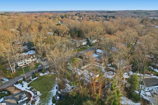 402 Foxcroft Road, Greenville, SC 29615