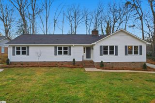 402 Foxcroft Road, Greenville, SC 29615