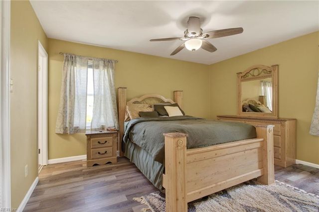 412 Warhawks RD, Chesapeake, VA 23322