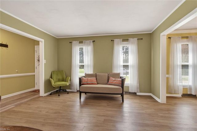 412 Warhawks RD, Chesapeake, VA 23322