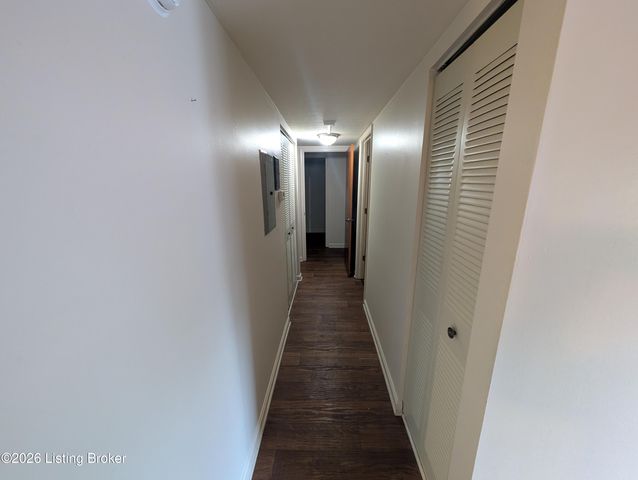 6510 Six Mile Ln APT 4, Louisville, KY 40218