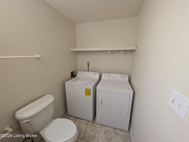 6510 Six Mile Ln APT 4, Louisville, KY 40218