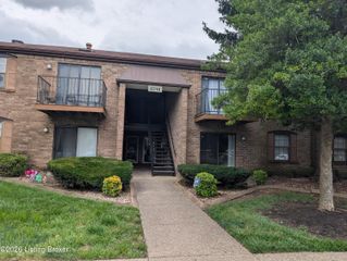 6510 Six Mile Ln APT 4, Louisville, KY 40218