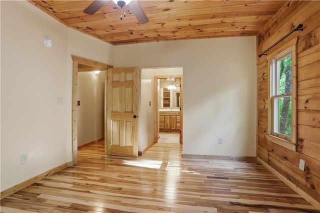 702 Ranch Mountain Drive, Dahlonega, GA 30533