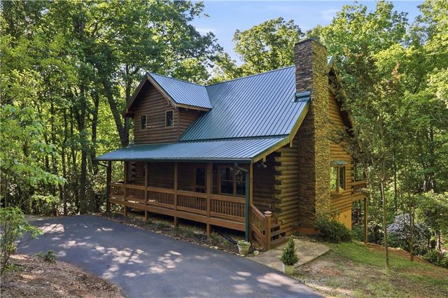 702 Ranch Mountain Drive, Dahlonega, GA 30533