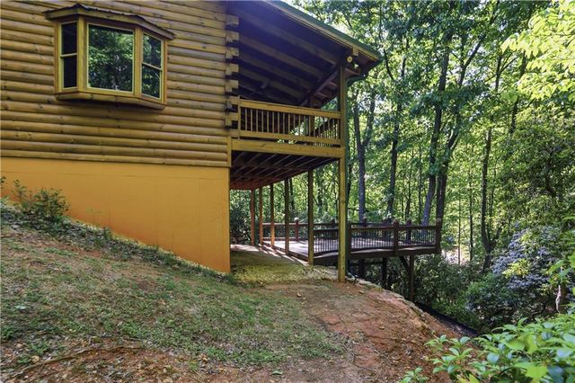 702 Ranch Mountain Drive, Dahlonega, GA 30533