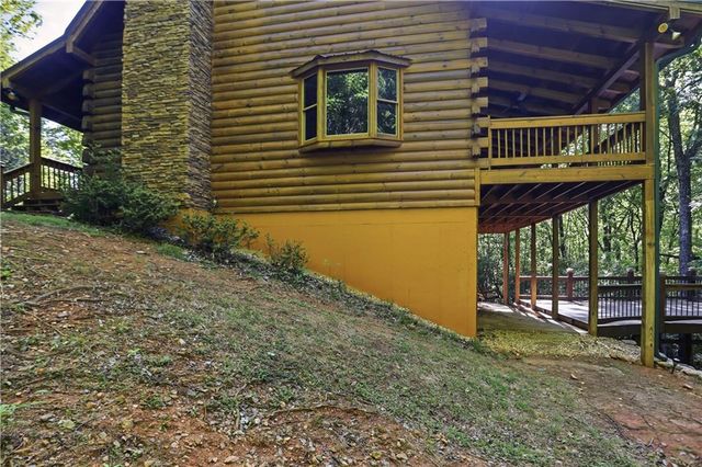 702 Ranch Mountain Drive, Dahlonega, GA 30533