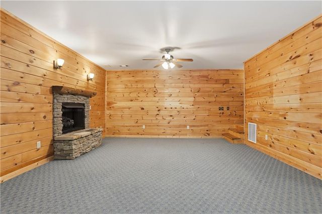 702 Ranch Mountain Drive, Dahlonega, GA 30533