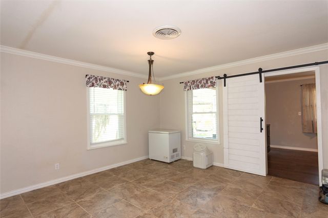 1212 Lake Terrace DR, Elgin, TX 78621