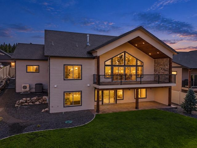 14303 E 39th Ln, Veradale, WA 99037