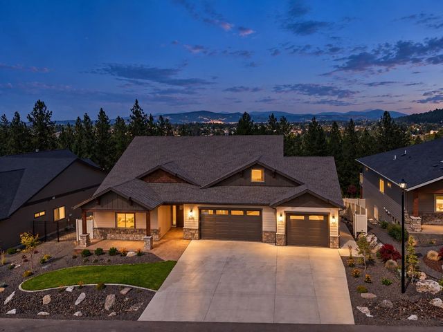 14303 E 39th Ln, Veradale, WA 99037