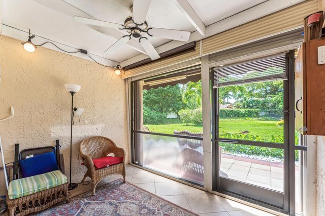 4727 Storkwood Lane A, Boynton Beach, FL 33436