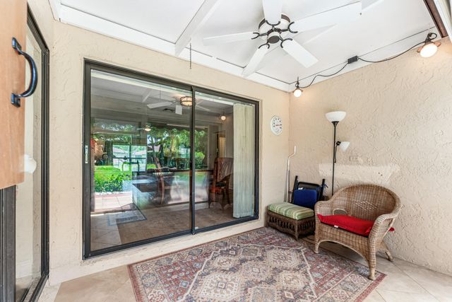 4727 Storkwood Lane A, Boynton Beach, FL 33436