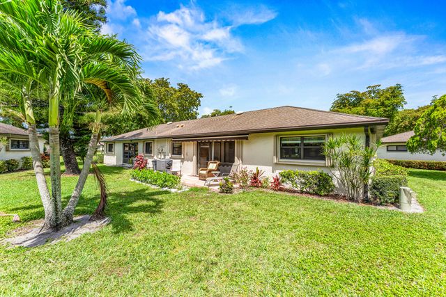 4727 Storkwood Lane A, Boynton Beach, FL 33436