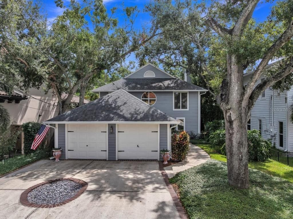 2920 W KNIGHTS AVENUE, Tampa, FL 33611