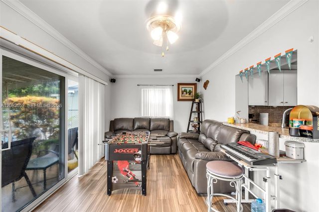 1830 N 54th Avenue, Hollywood, FL 33021