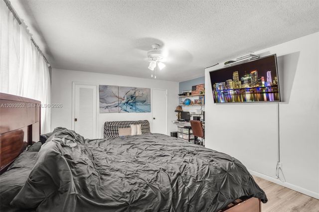1830 N 54th Avenue, Hollywood, FL 33021