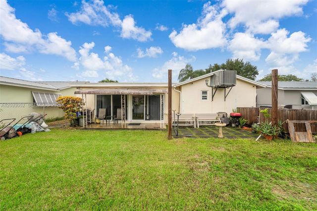 1830 N 54th Avenue, Hollywood, FL 33021