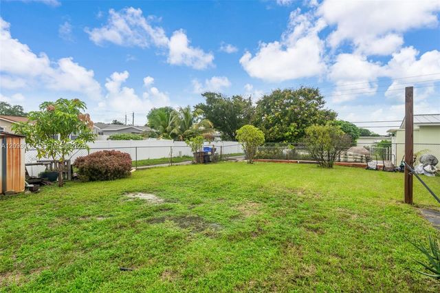 1830 N 54th Avenue, Hollywood, FL 33021