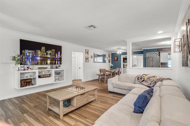 1830 N 54th Avenue, Hollywood, FL 33021