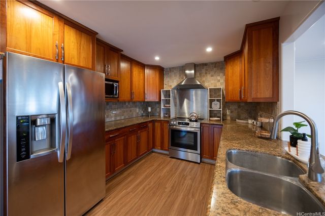 179 Nawiliwili Street, Honolulu, HI 96825