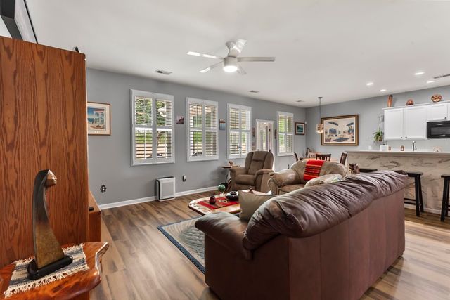 5004 Weatherwood Dr., North Myrtle Beach, SC 29582