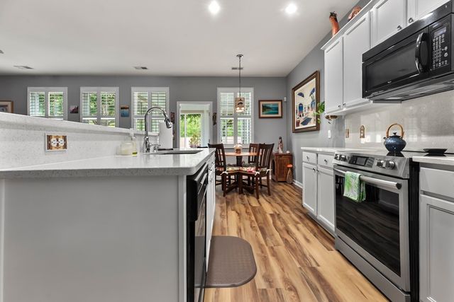 5004 Weatherwood Dr., North Myrtle Beach, SC 29582