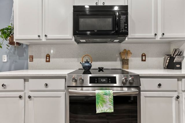 5004 Weatherwood Dr., North Myrtle Beach, SC 29582