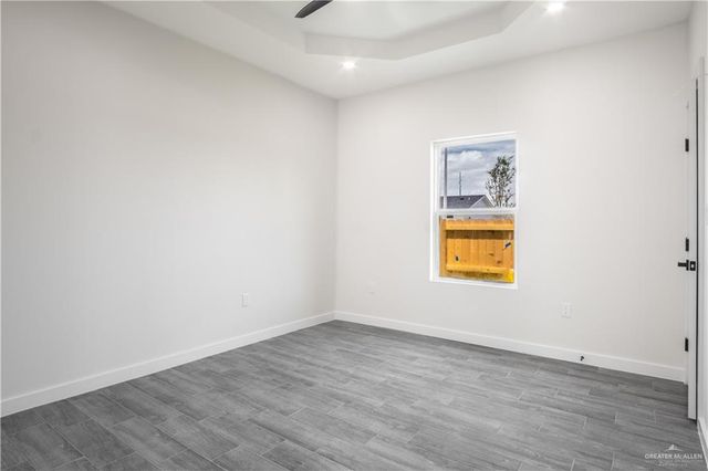 2104 E Viviana Street 3, Edinburg, TX 78542