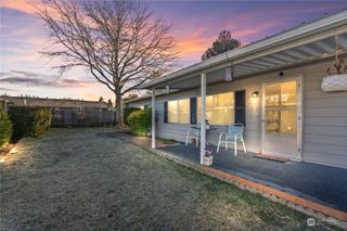 1402 22nd Street NE #214, Auburn, WA 98002