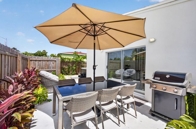 3400 PARKER Avenue, West Palm Beach, FL 33405