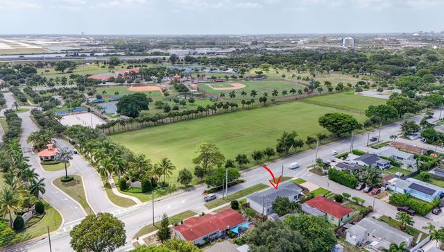 3400 PARKER Avenue, West Palm Beach, FL 33405