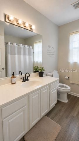 17 Monticello Dr, Hilton Head Island, SC 29926